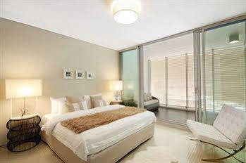 Apartment Hotel - The 150 Apartments Sydney Exterior photo